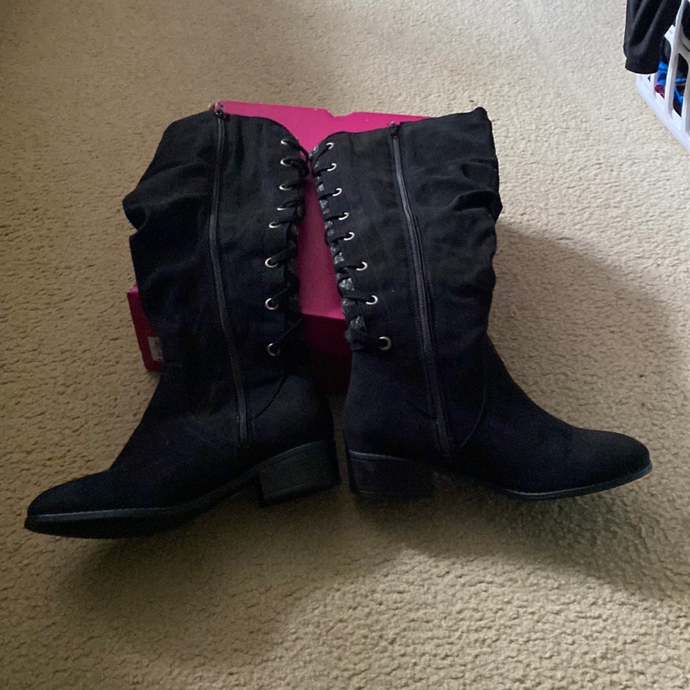 Women’s SO boots black